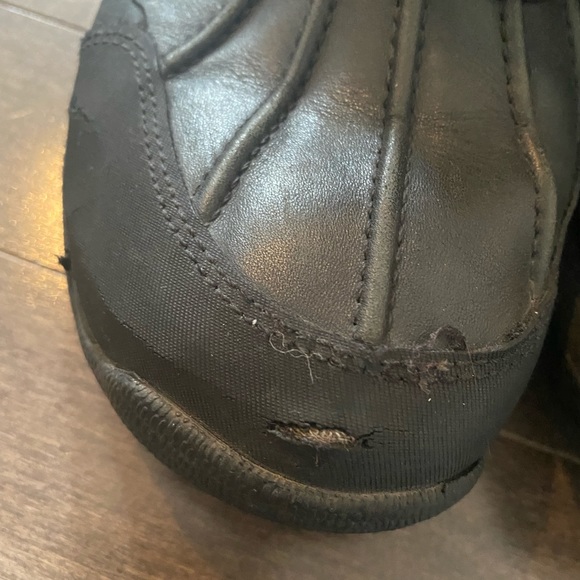 Black ugg boots size 6 us - Picture 4 of 7